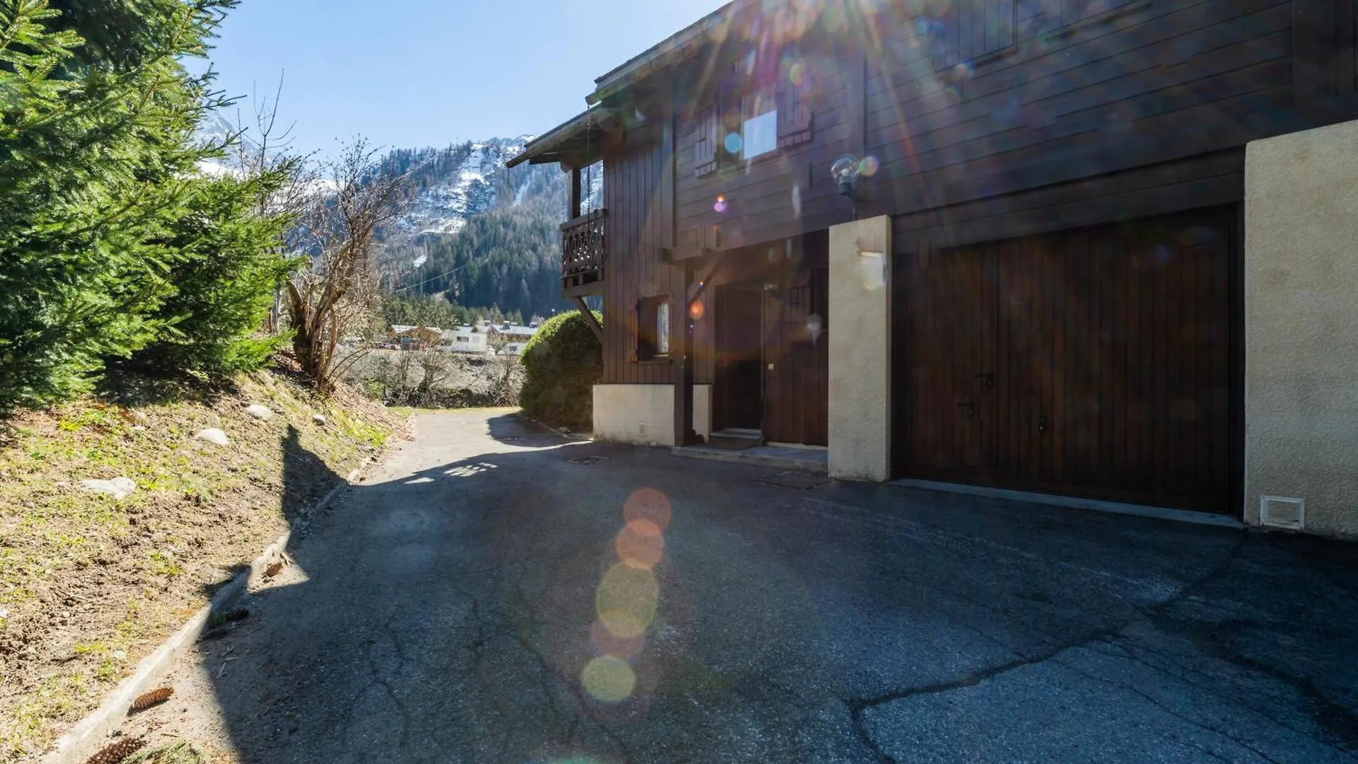 Chalet Grands Montets -Garden -Ski In Out - Happy Rentals Chamonix